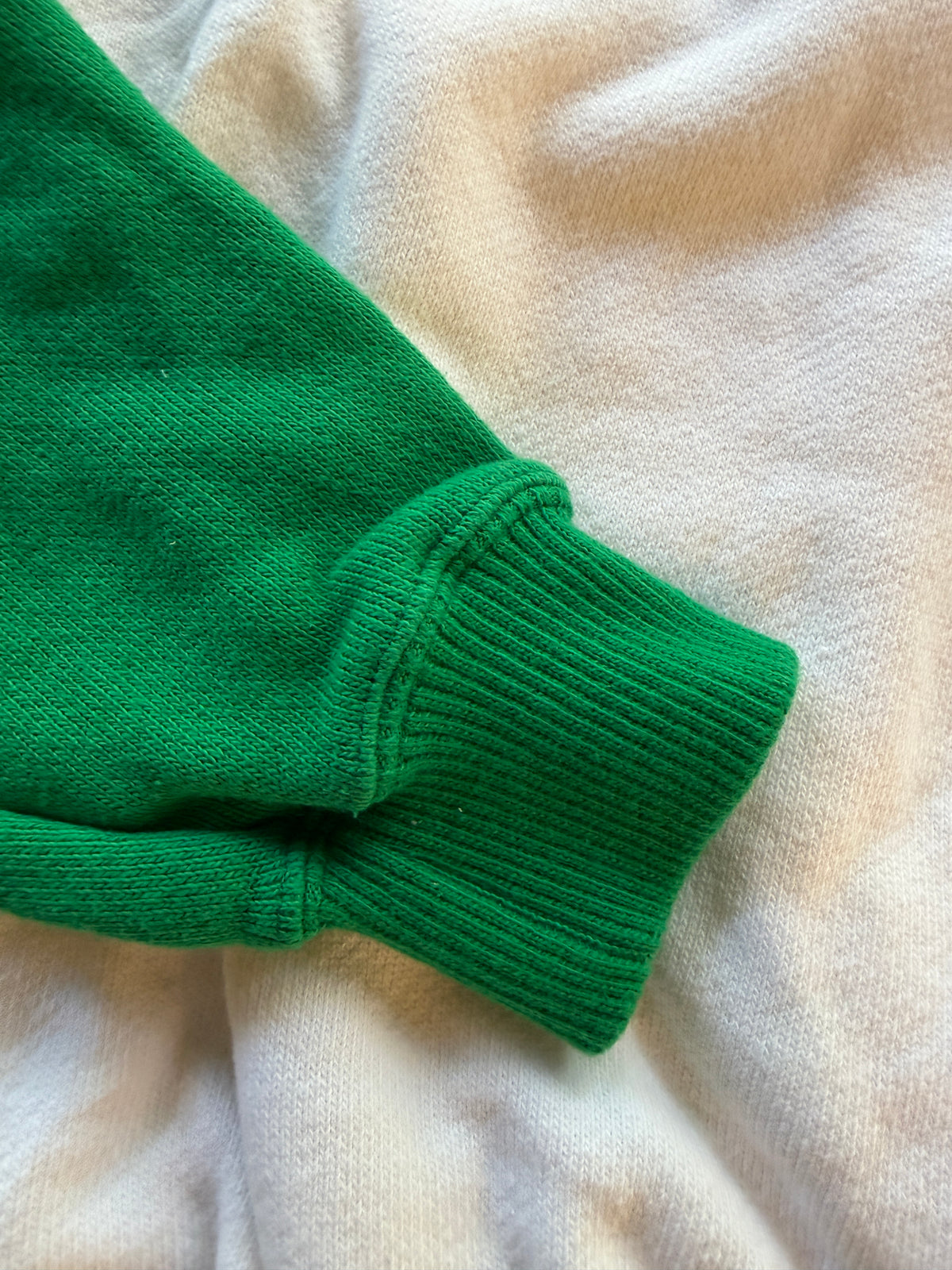 Vintage 1990s Benetton Formula 1 Racing Team Sweatshirt M